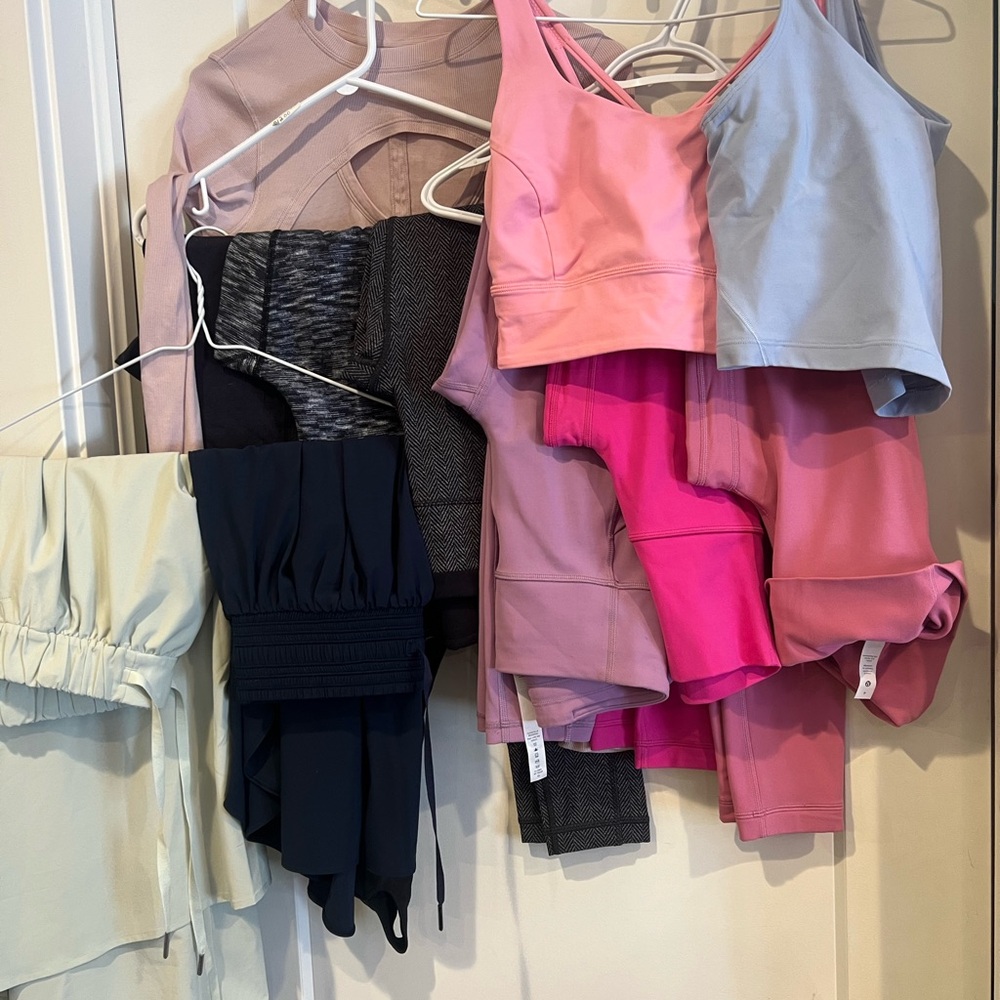 BN Lululemon spring color bundle